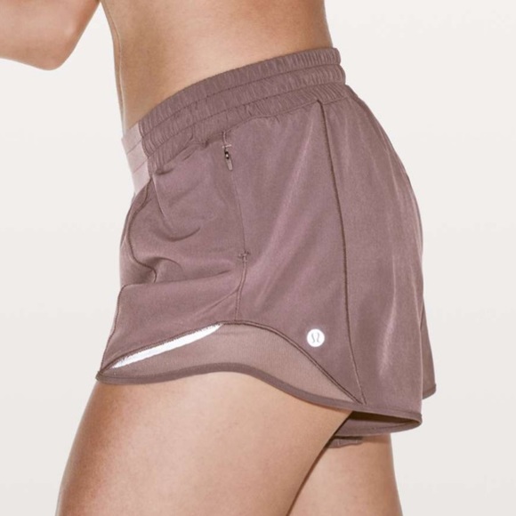 lululemon athletica Pants - Lululemon Hotty Hot Shorts II*Long 4”